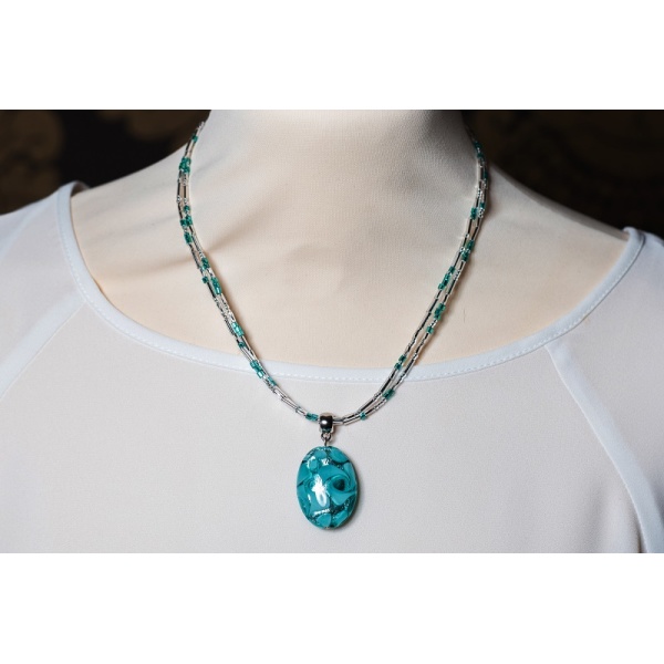 Náhrdelník Blue Lace s perlou Lampglas s rýdzim striebrom